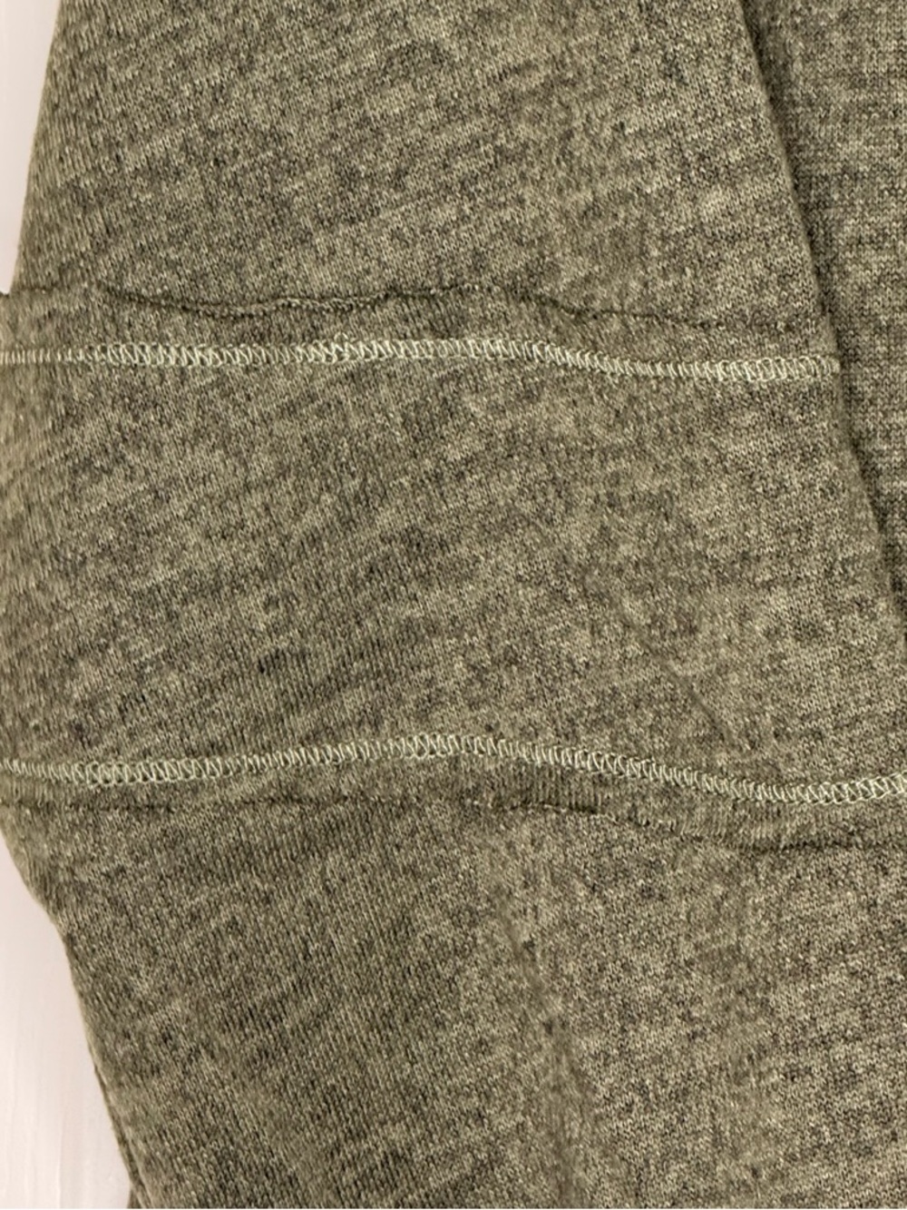 Andrée by Unit Olive Green Lightweight Knit Pullover Sweater Sz S M L XL NWT - Picture 5 of 10